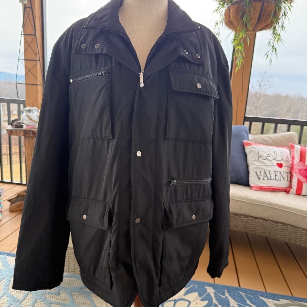 BMW JACKET SIZE XLG